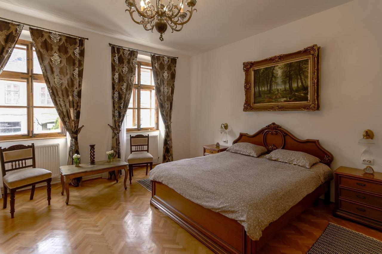 Illo Tempore - Ultracentral Apartment Sighişoara Eksteriør billede