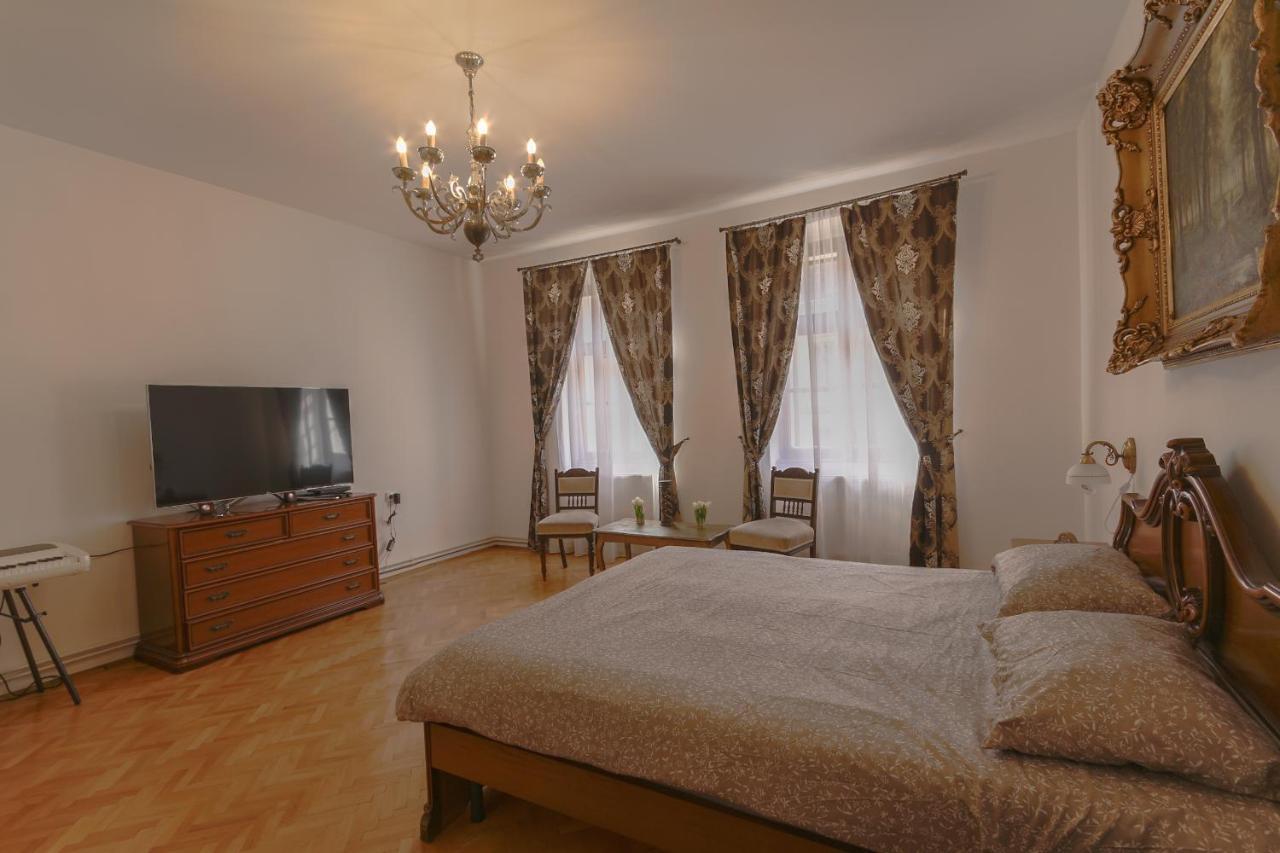 Illo Tempore - Ultracentral Apartment Sighişoara Eksteriør billede