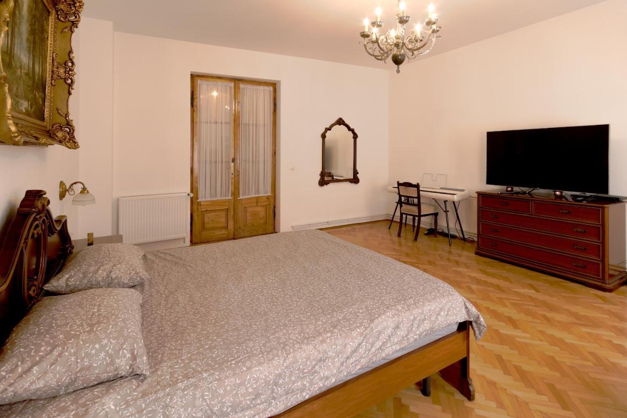 Illo Tempore - Ultracentral Apartment Sighişoara Eksteriør billede
